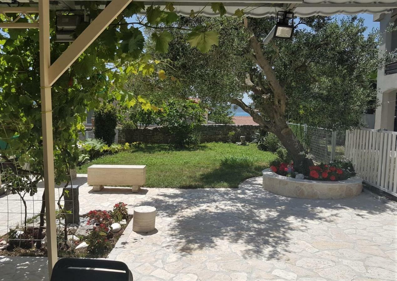 Apartment Maslenica, Near Zadar Kültér fotó