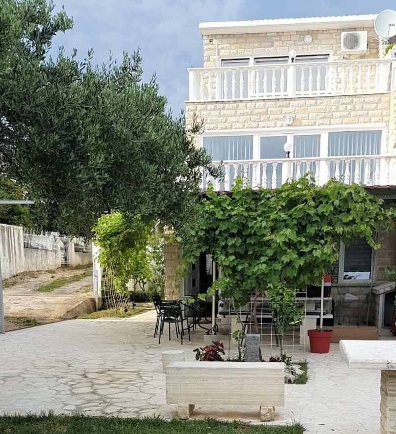 Apartment Maslenica, Near Zadar Kültér fotó